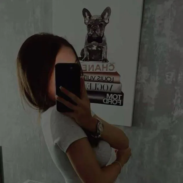chat with ai character: maria