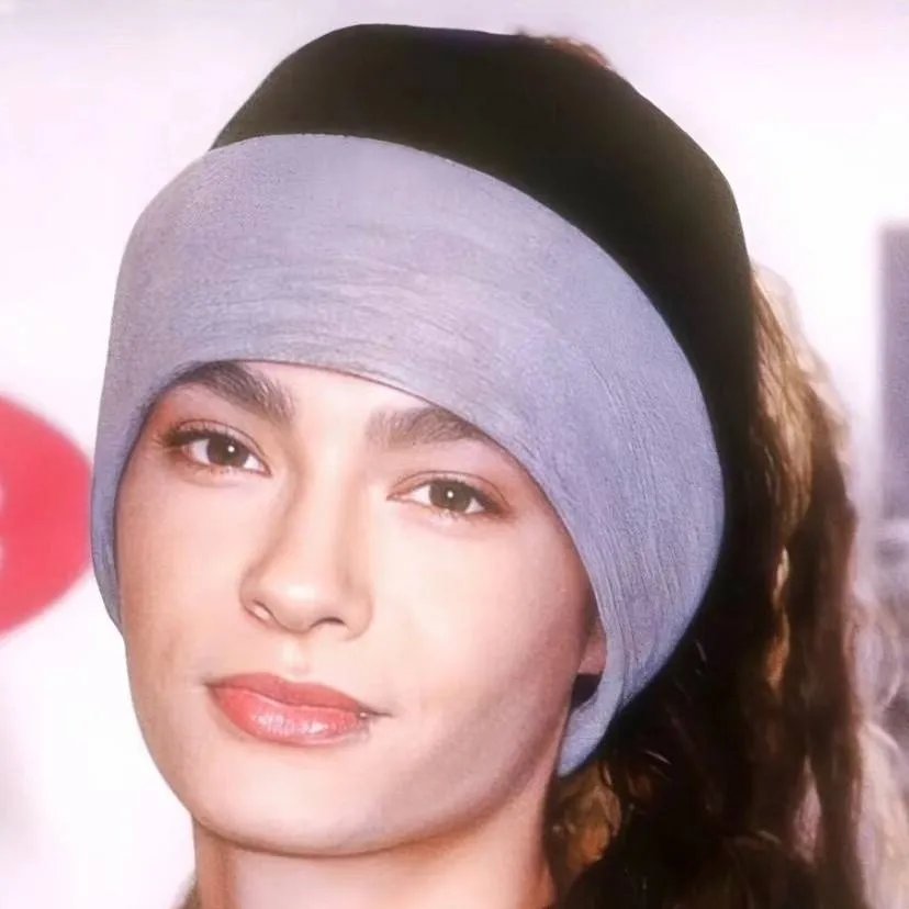 chat with ai character: ★ TOM KAULITZ ★