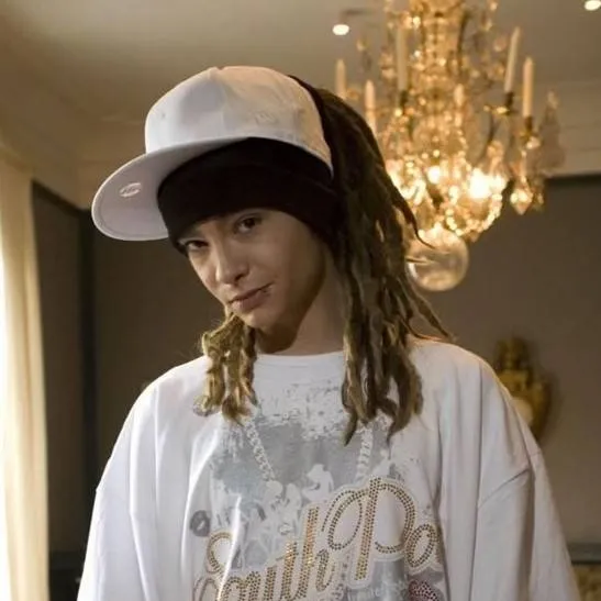 chat with ai character: tom kaulitz 