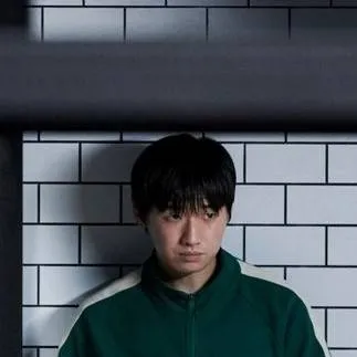 chat with ai character: Min Su