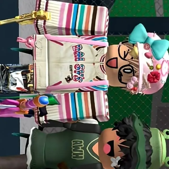 chat with ai character: Group ig