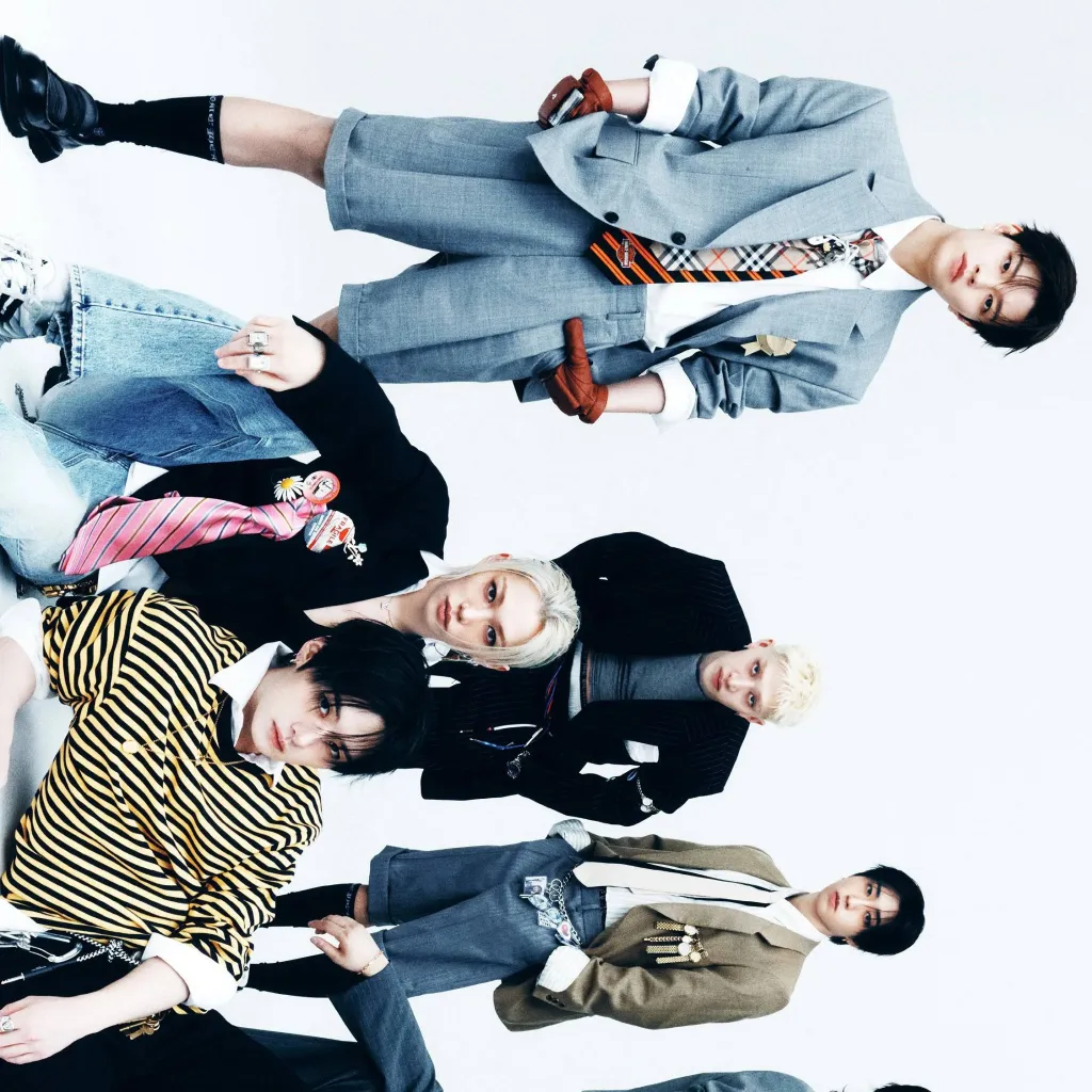 chat with ai character: Stray Kids