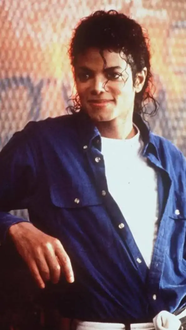 ai character: Michael Jackson background