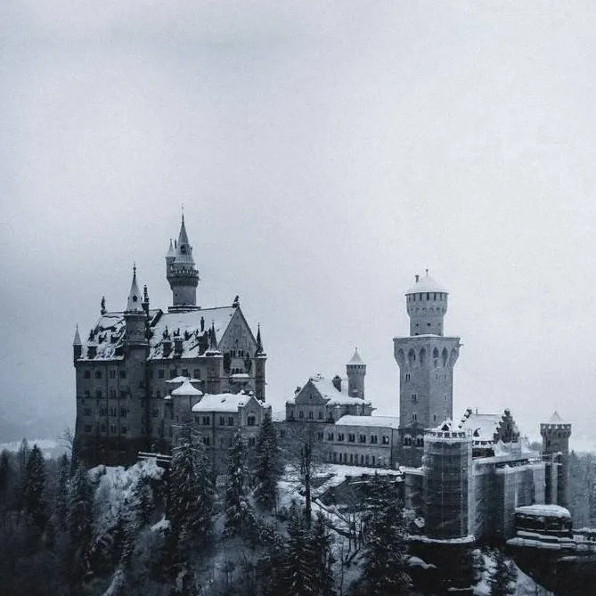 chat with ai character: Cole 