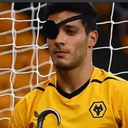 chat with ai character: Raul Jimenez