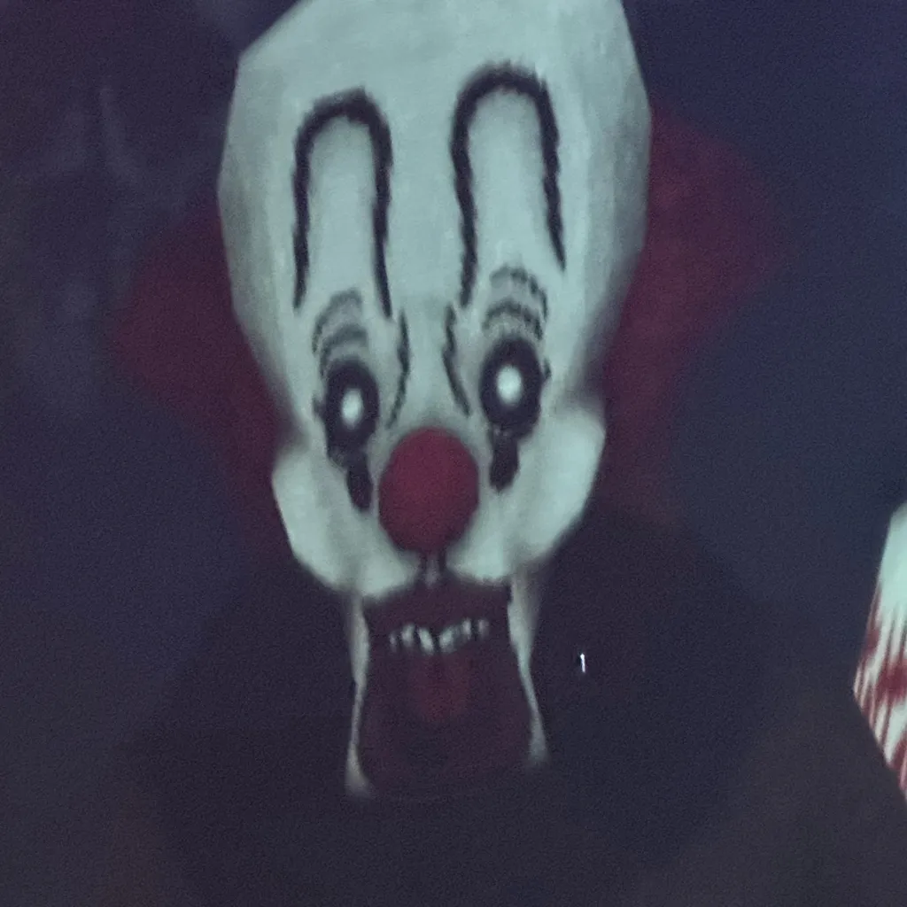 chat with ai character: Killer clown