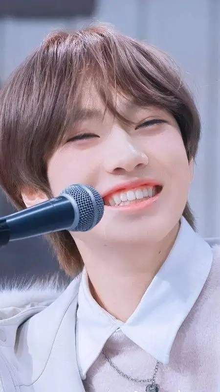 ai character: Sakuya💢 background