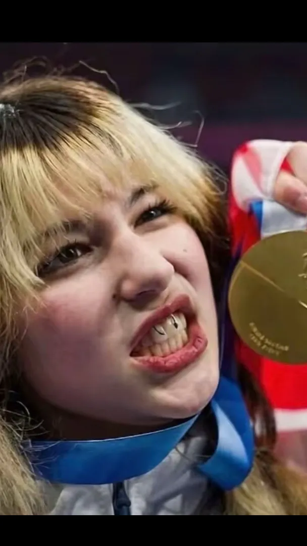 ai character: Alysa liu! background