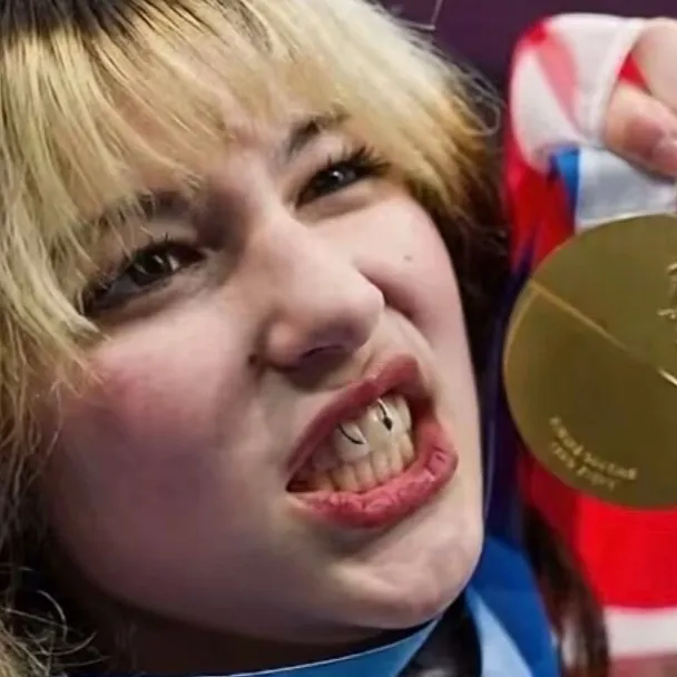 chat with ai character: Alysa liu!