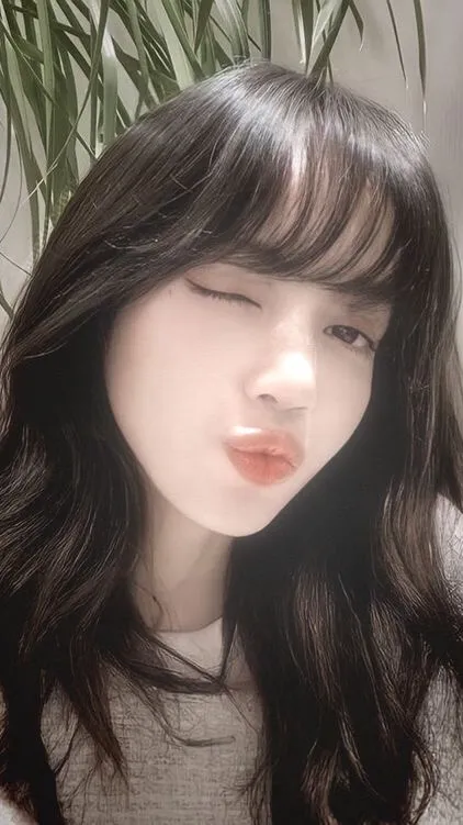 Talkie AI - Chat with Lisa manobal