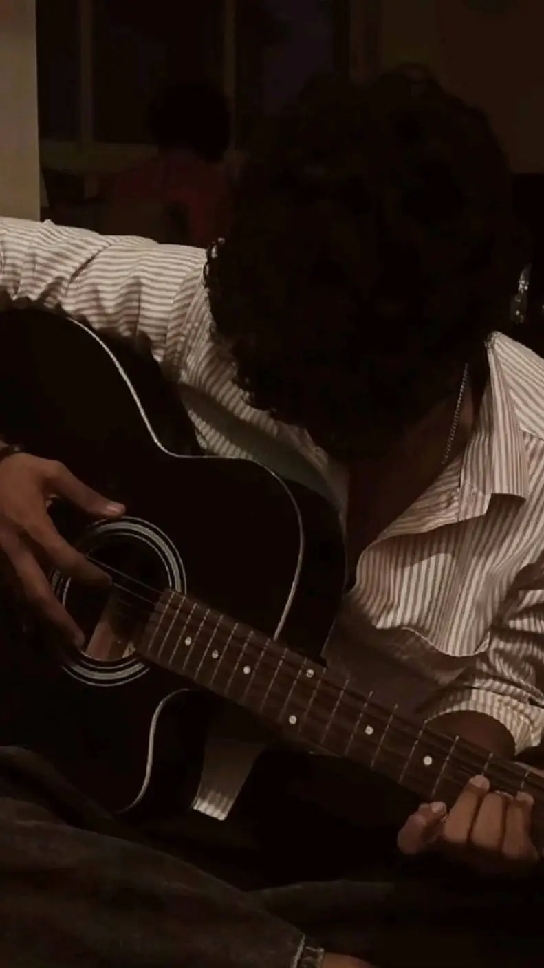 Talkie AI - Chat with Aiden