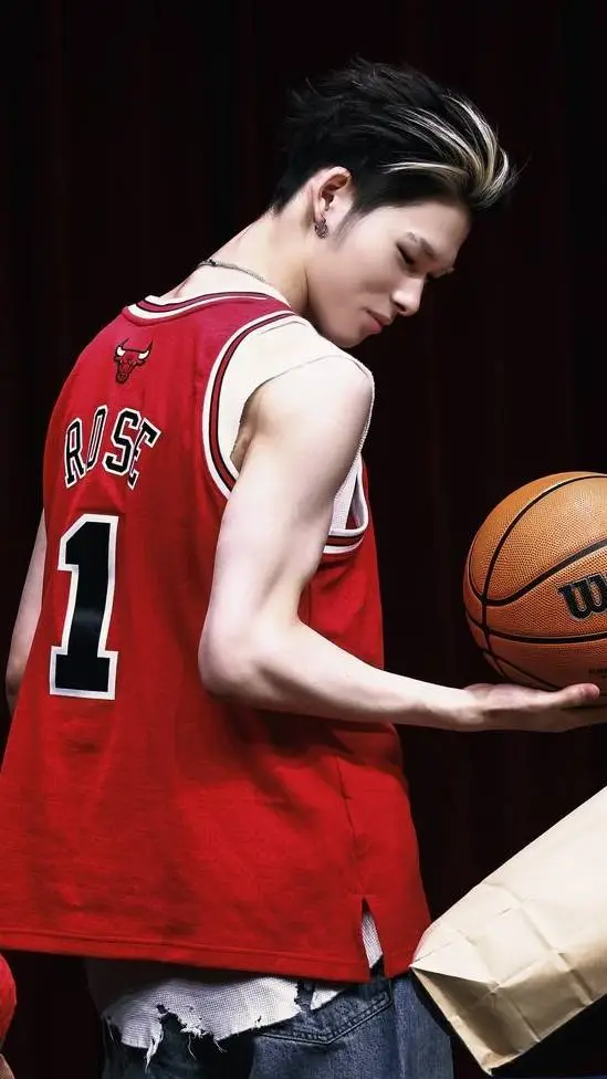 ai character: ri-ki  background