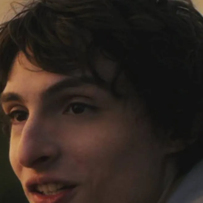 chat with ai character: mike wheeler