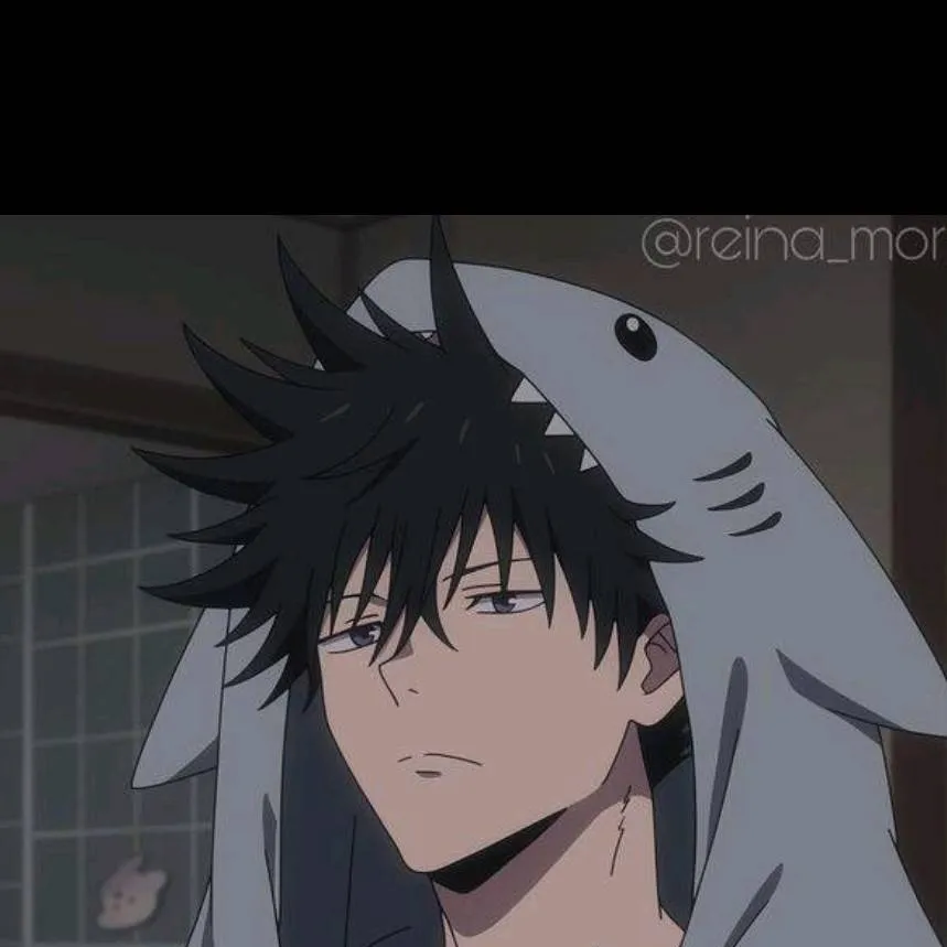 chat with ai character: megumi