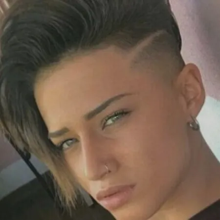 chat with ai character: CJ * lesbian*