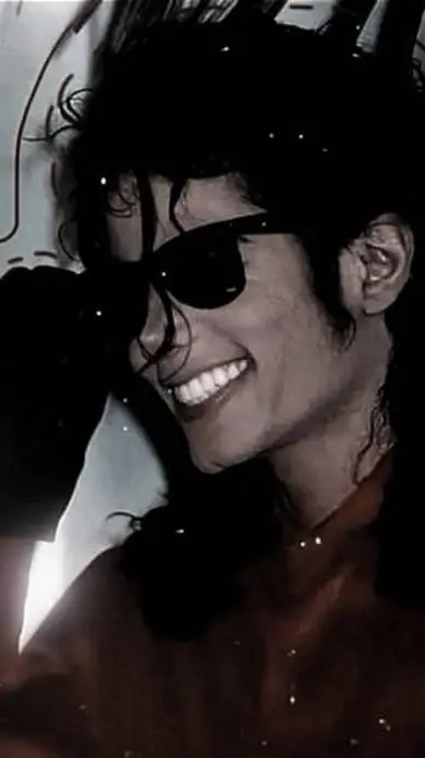 ai character: Michael background