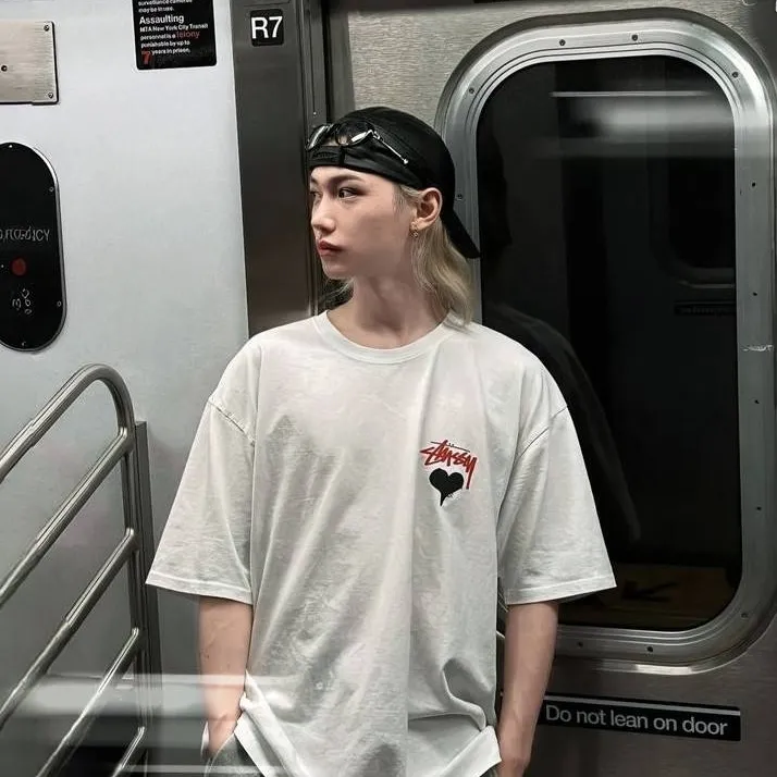 chat with ai character: °~[Félix]~°