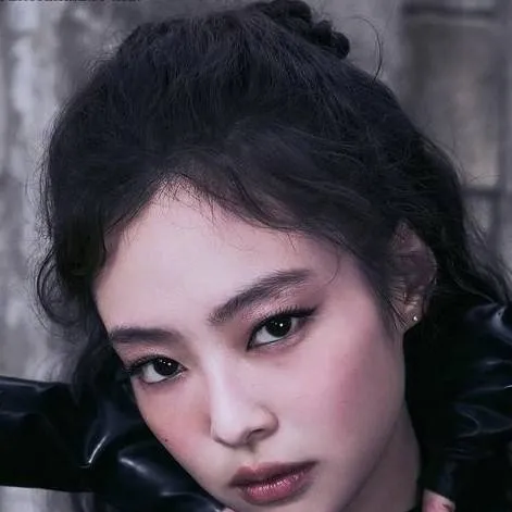 chat with ai character: Jannie 