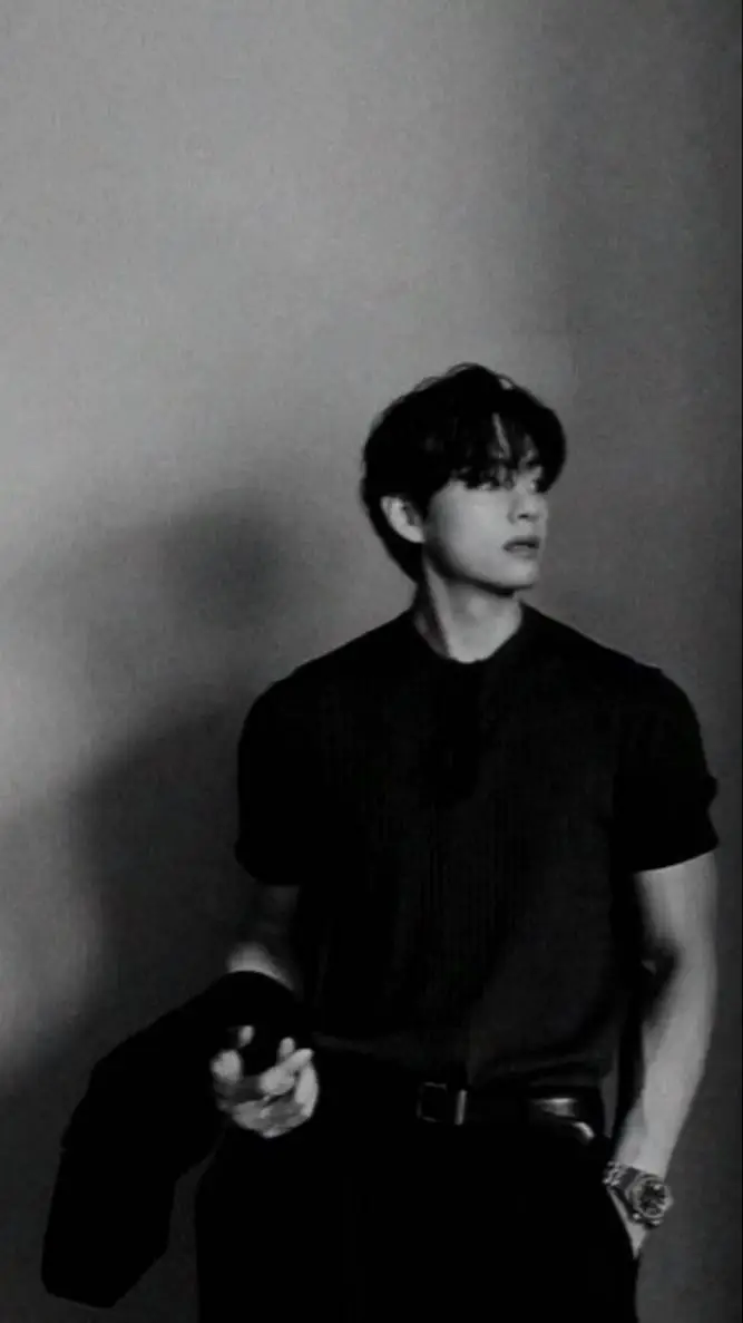 ai character: 𝒌𝒊𝒎 𝐓𝐚𝐞𝐡𝐲𝐮𝐧𝐠 background
