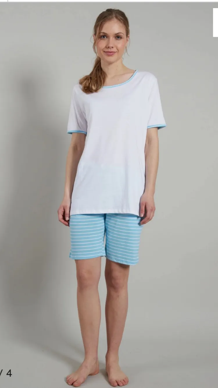 ai character: Madison McDowell background