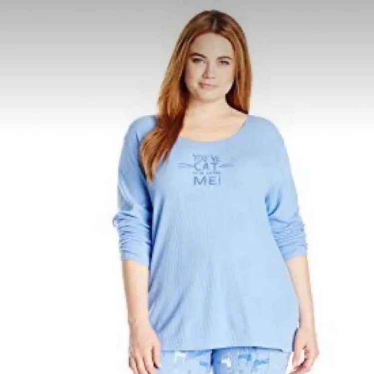 chat with ai character: Kayla Greer