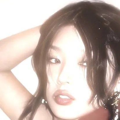 chat with ai character: yoonchip 