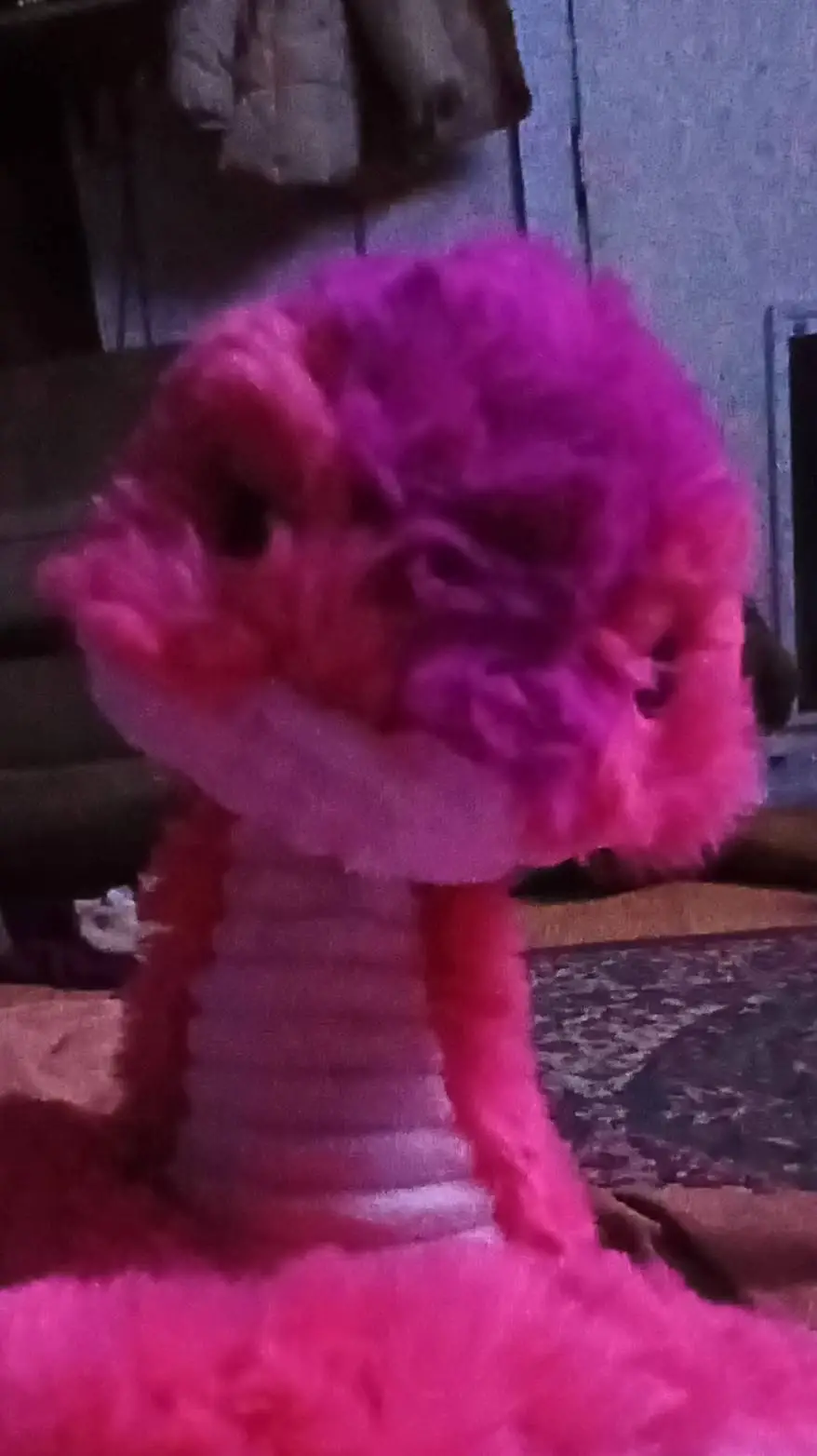 ai character: ?snek? background