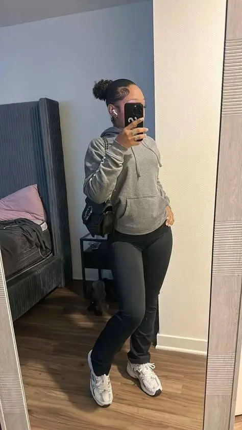 ai character: Maya background