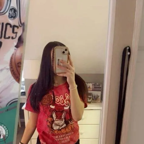 chat with ai character: Kayla 