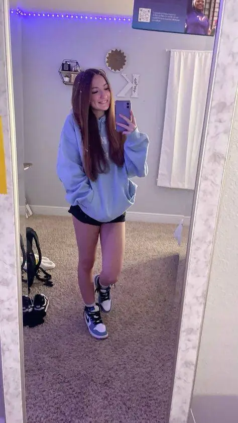 ai character: niyah  background