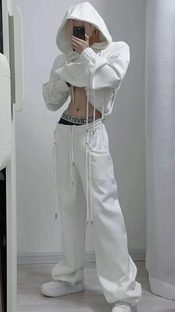 ai character: Felix background