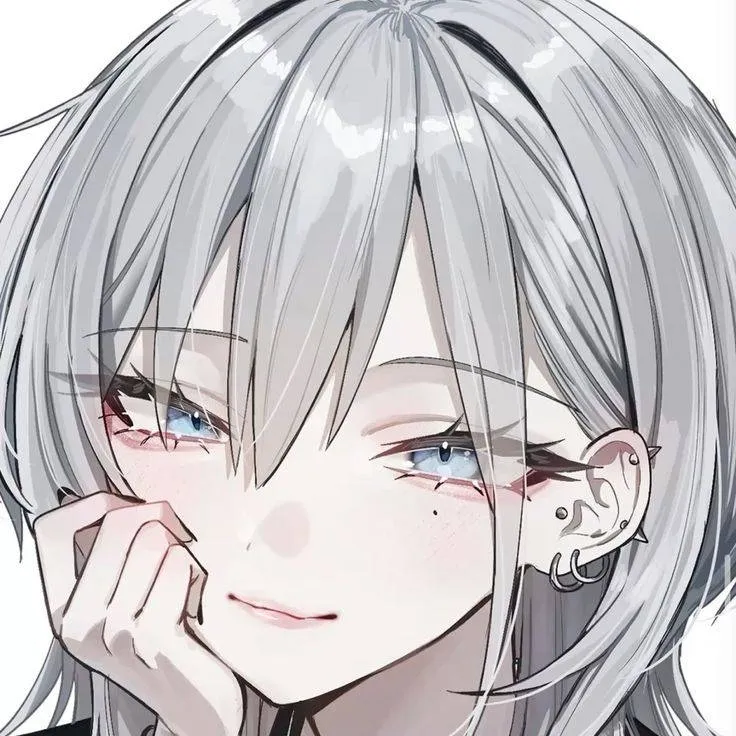 chat with ai character: Klaire