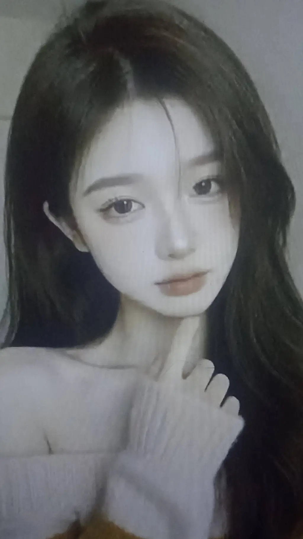 ai character: Ari background