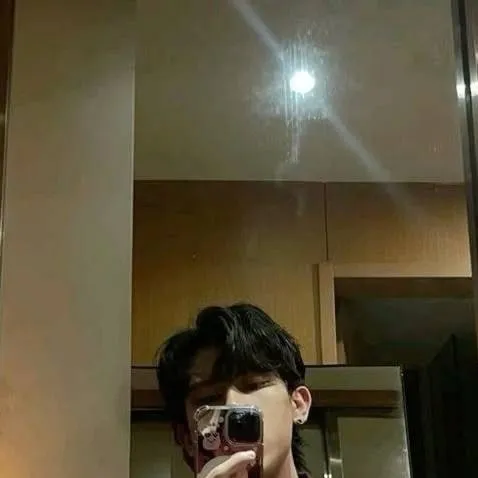 chat with ai character: noah