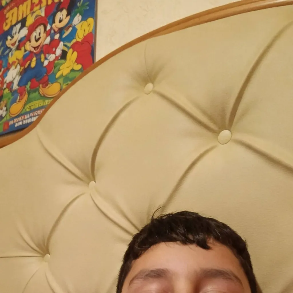 chat with ai character: Ezequiel yo