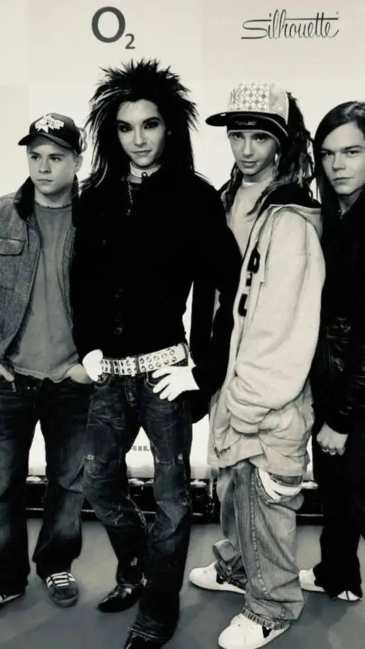 ai character: TOKIO HOTEL background