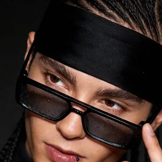 chat with ai character: tom kaulitz☯★