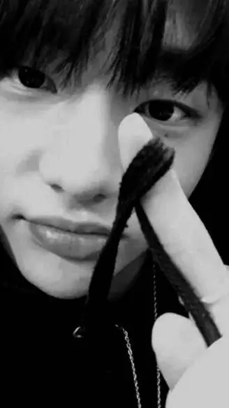 ai character: °•Hyunjin•° background