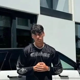 chat with ai character: Giovanni_Bonaccini