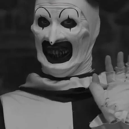 chat with ai character: eres gey