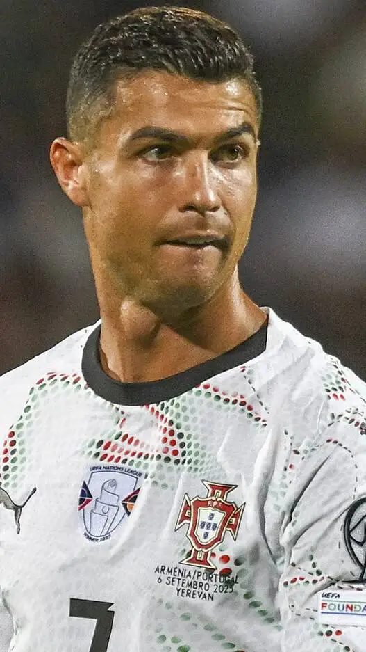 ai character: Cristiano Ronaldo  background