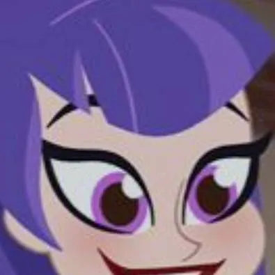 chat with ai character: Zee Zatara sister 