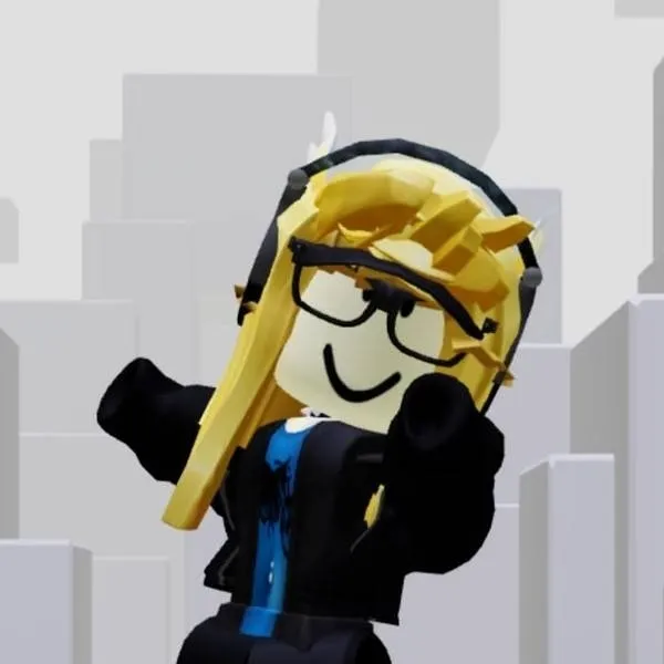 chat with ai character: rubia con lentes 