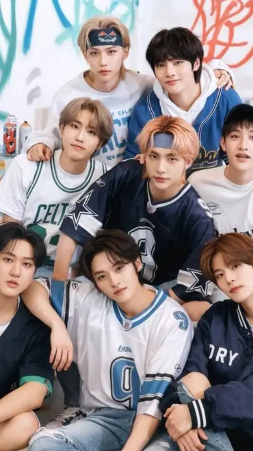 ai character: °•°•SKZ•°•° background