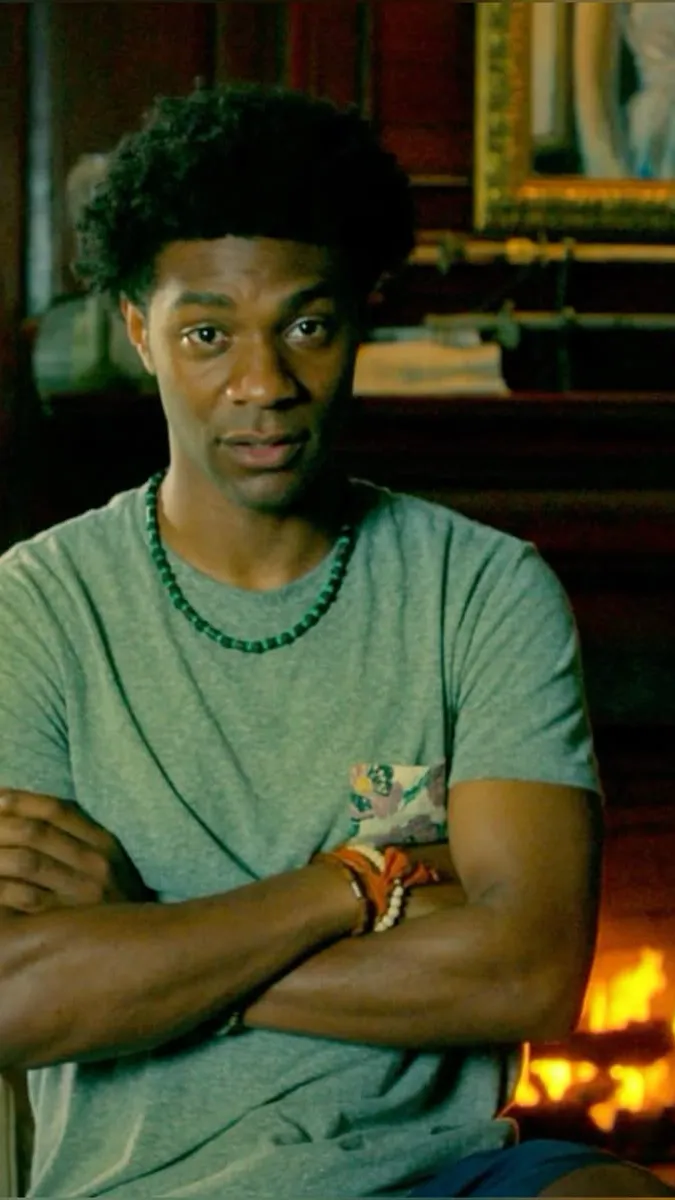 ai character: Pope Hayward  background