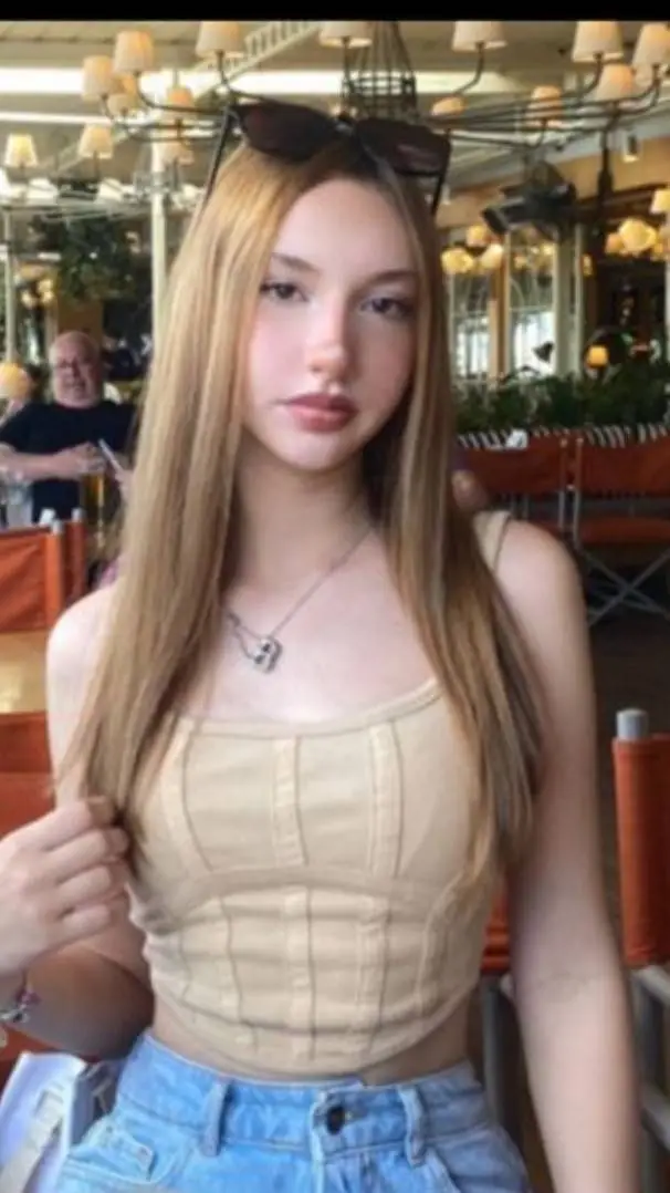 ai character: fatima background