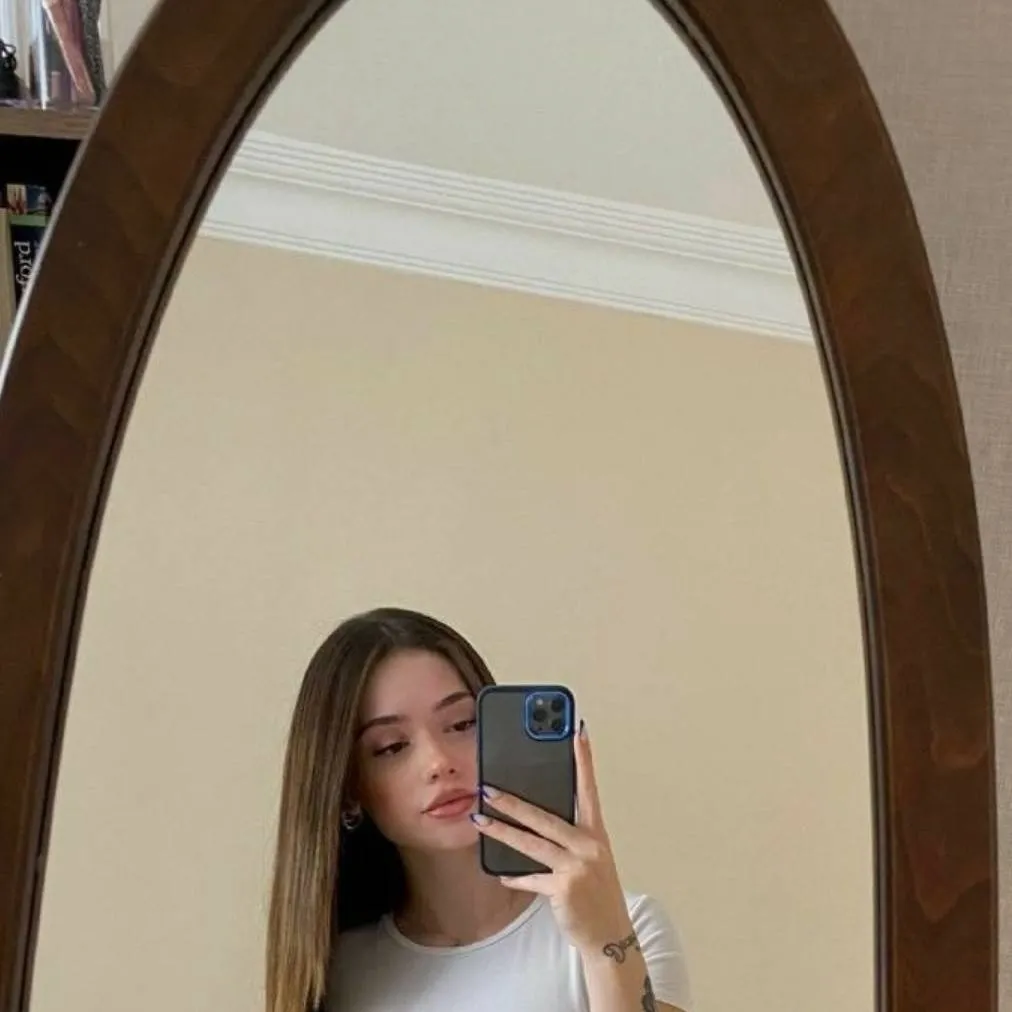 chat with ai character: Samantha 