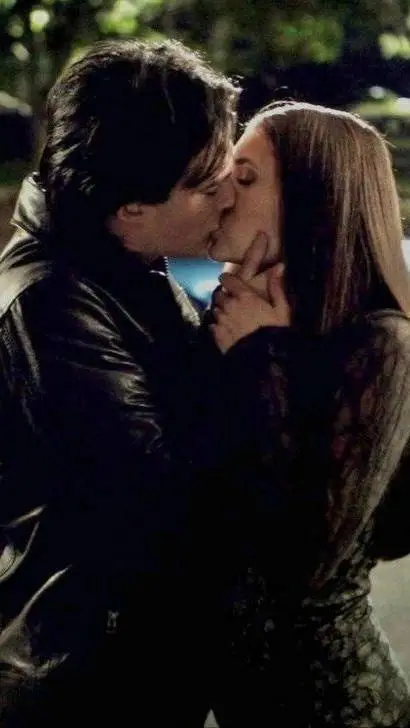 ai character: Delena background