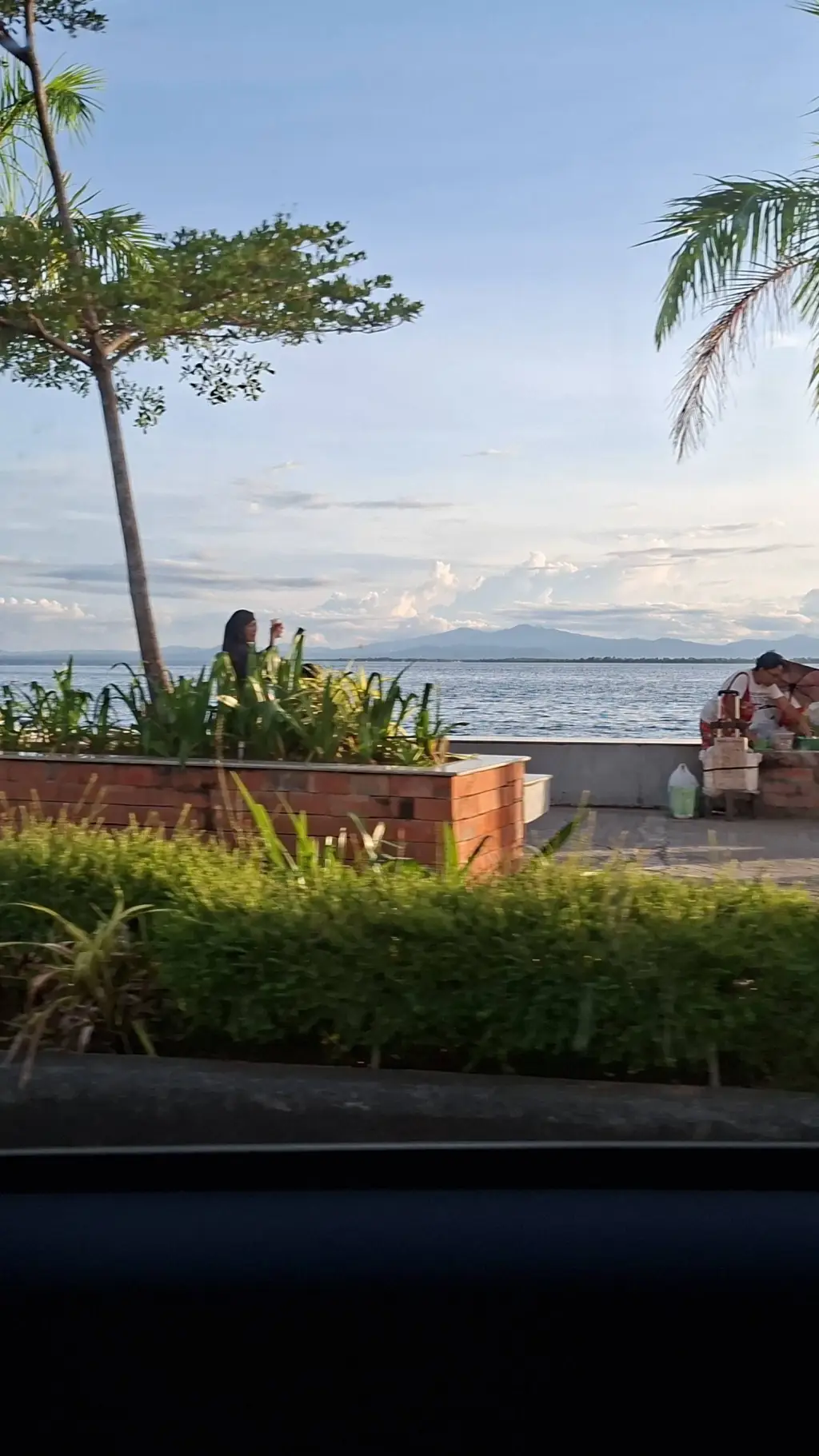 ai character: pt2  hate y/n  background