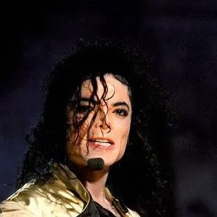 chat with ai character: Michael Jackson 